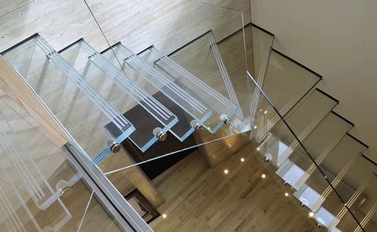 玻璃懸浮樓梯