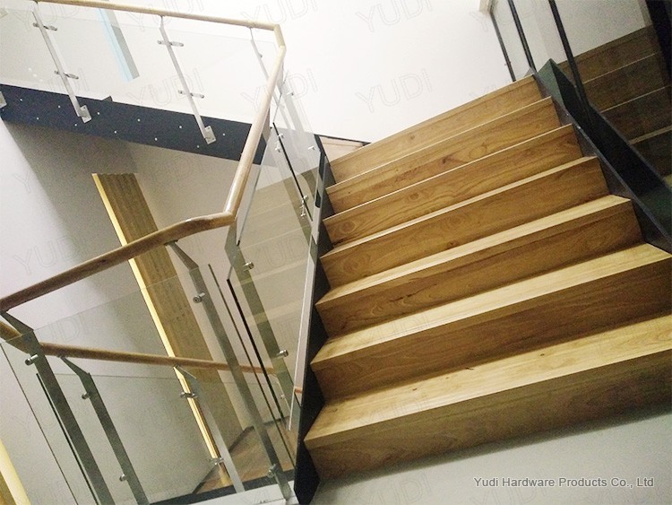 佛山御迪公寓樓梯  定制公寓樓梯